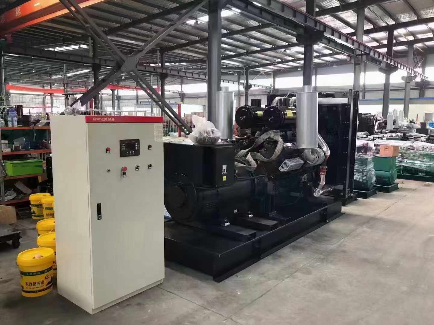 清河门柴油发电机运行时的噪音和振动水平如何？