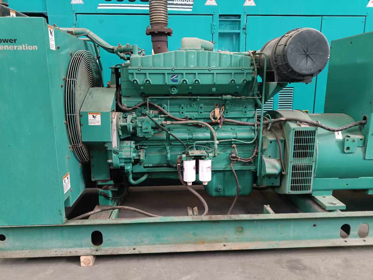 清河门过载会对 600kW 柴油发电机组造成哪些损害？