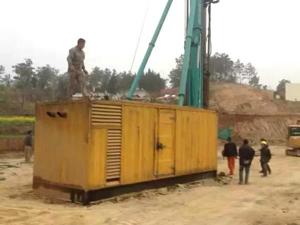 清河门如何判断水冷式机油散热器密封件是否需要更换?